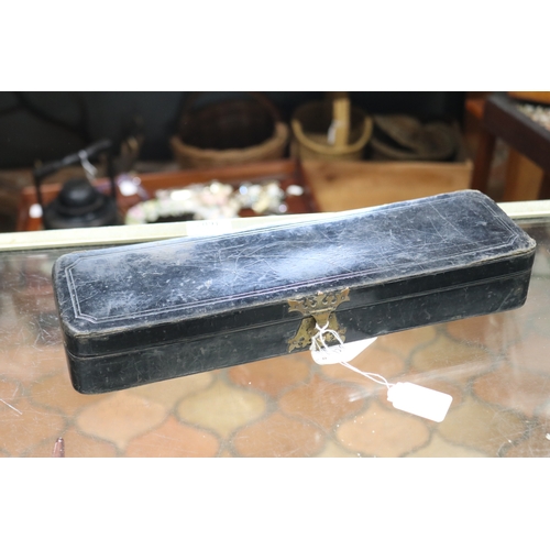 1359 - Antique 19th century lacquer glove box, with brass strap-work hinge & clasp, approx 6cm H x 36cm W x... 