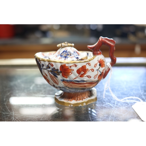 1368 - Rare antique shell form ink pot, decorated in imari colours, (small chip to the cover), approx 7cm H... 