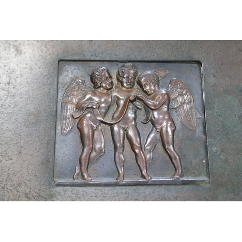 1382 - Antique bronze repousse relief with winged angels, approx 14cm x 25cm