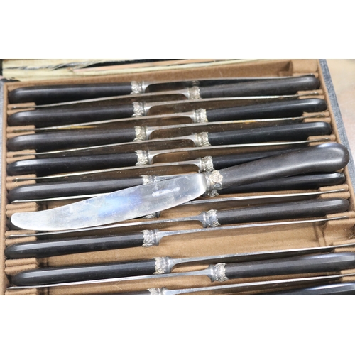 1385 - Fine antique French cased set of 24 Cardeilhac Knives, with ebony handles