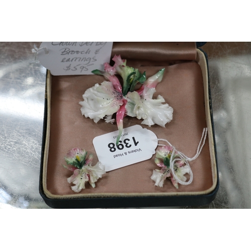 1398 - Cased Royal Crown Derby brooch & ear rings