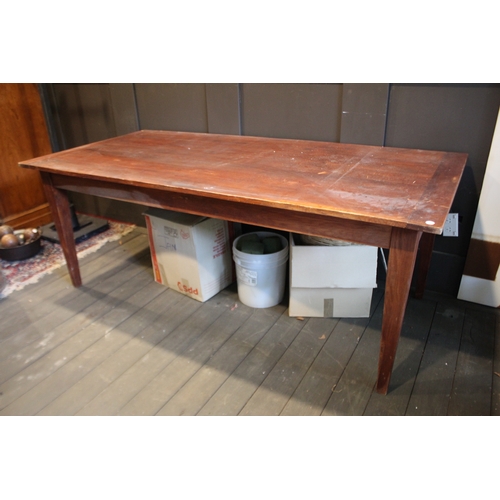 2579 - Tapering leg provincial style dining table, approx 77cm H x 200cm W x 96cm D