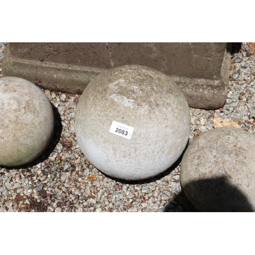 2083 - Three concrete balls (3)