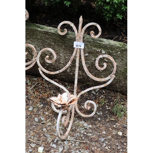 2619 - Pair of iron scrolling wall sconces, approx 43cm H x 29cm W each (2)