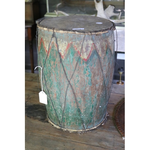 2678 - Antique/vintage painted wood drum along with a Vietnamese rice paddy hat, approx 50cm Dia and smalle... 
