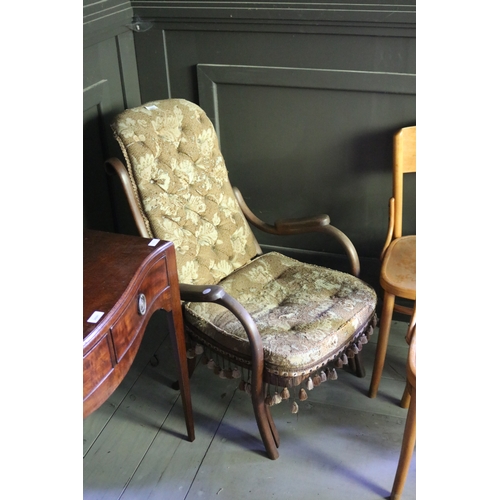 2693 - Antique bentwood easy arm chair