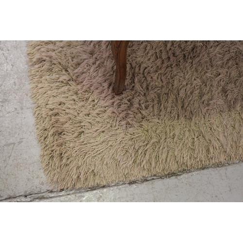 2032 - Hairy wool carpet, approx 175cm x 247cm