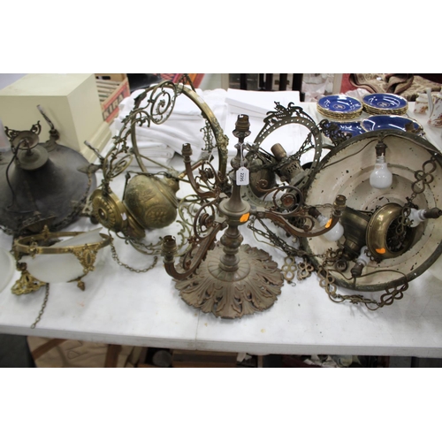 2295 - Good lot of assorted chandelier and light pendant parts, approx 44cm Dia and smaller