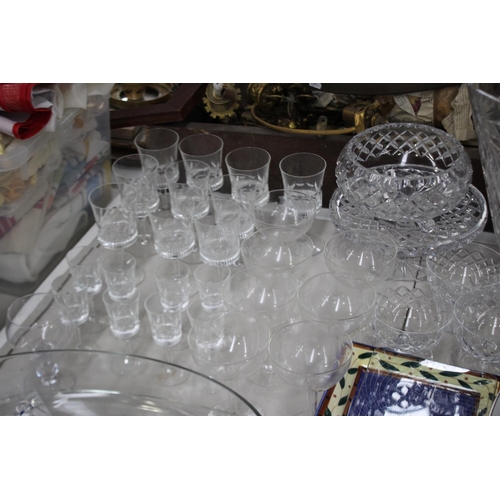 2300 - Assortment of items to include glassware, etc, approx 50cm W and smaller