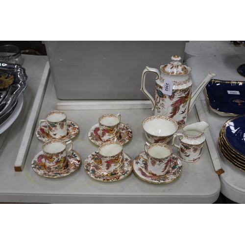 2302 - Part Crown Derby Olde Avesbury pattern service (Missing one cup) approx 22cm H and shorter