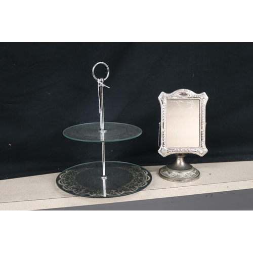 2270 - Cake stand and a mirror, approx 33cm H x 25cm Dia and smaller (2)