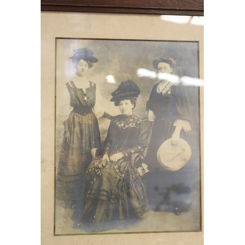 1269 - Antique oak framed Victorian photograph of three ladies 64 x 54 cm