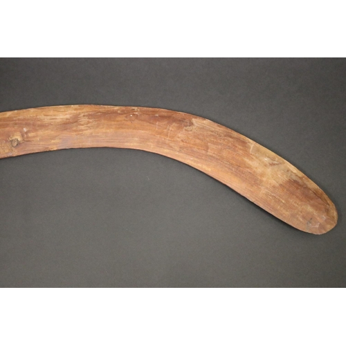 475 - Leslie Tilmouth Purula, (Australian Aboriginal deceased) Hunting boomerang, mulgawood, date 88, Anma... 