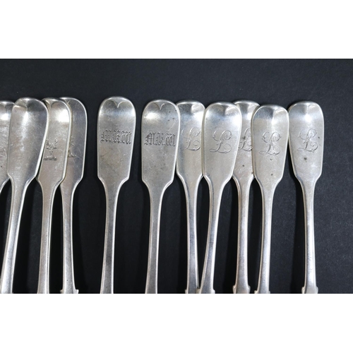 1052 - Nineteen Georgian and Victorian hallmarked sterling silver Victorian dinner forks, including two Iri... 
