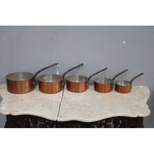 401 - Set of French copper saucepans, approx 10cm H x 20cm Dia ex handle and smaller