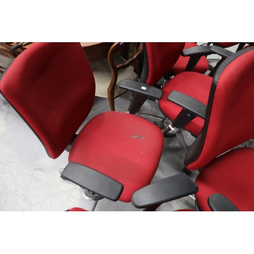 505 - CHARITY - Lot of gas lift red office chairs, some with damages (8)