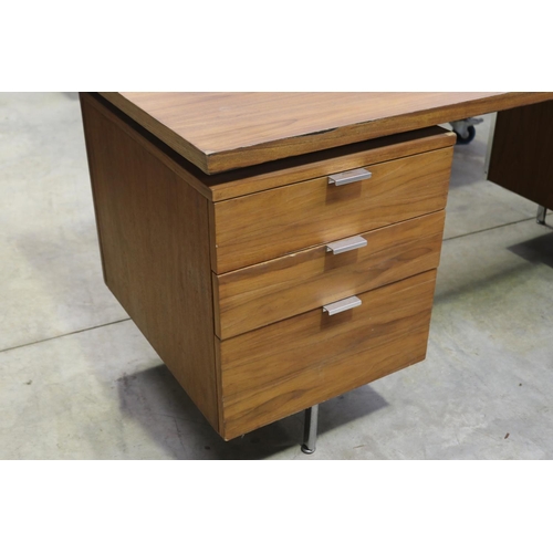 530 - George Nelson (American, 1908-1986) Executive Desk, c. 1960, manufactured by Herman Miller, walnut v... 