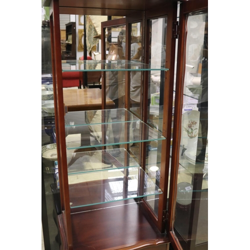 581 - Modern single door and drawer display cabinet, approx 153cm H x 50cm W x 36cm D