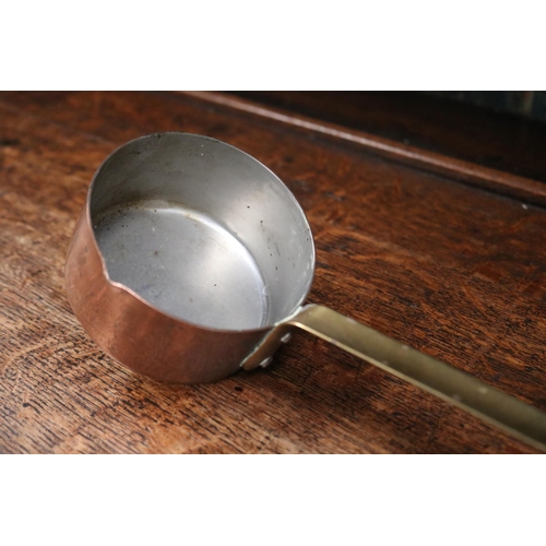 514 - Long handle copper and brass flambe sauce pan, approx 34cm L