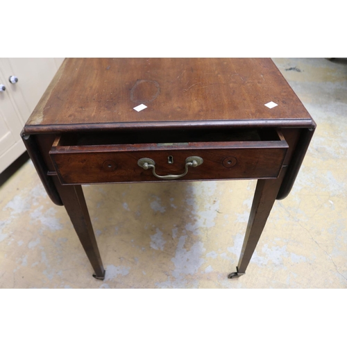 496 - Antique George III mahogany Pembroke table on square tapering legs, fitted with a single long drawer... 