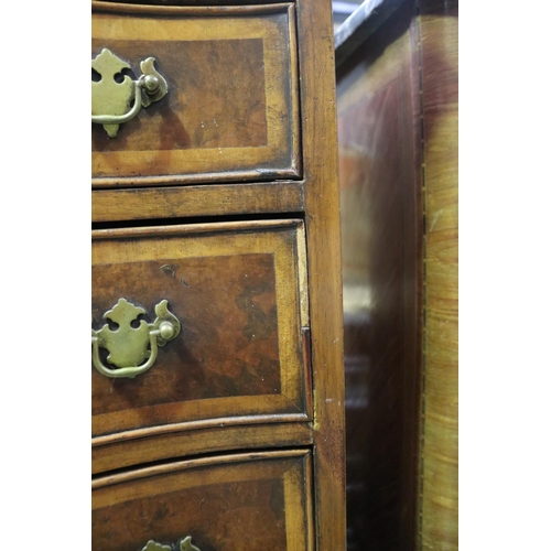 566 - Good quality vintage Georgian style chest on chest, serpentine front, approx 152cm H x 63cm W x 42cm... 