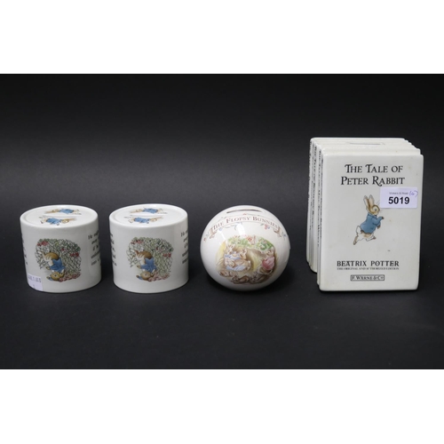 5019 - Wedgwood Peter Rabbit four various money boxes , approx 14cm H x 10cm W and smaller(4)