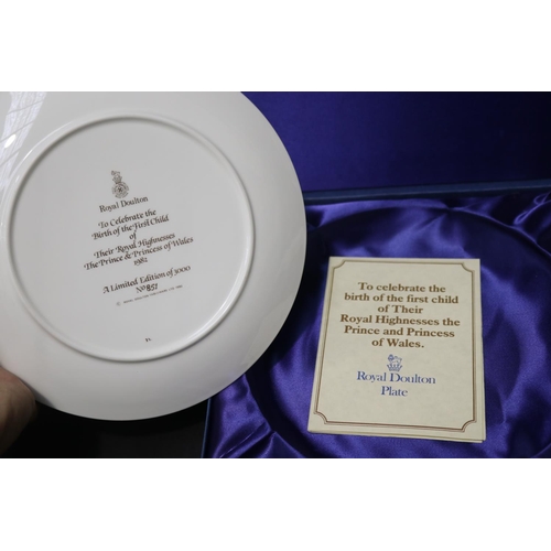 5037 - Royal Doulton plates in presentation boxes Prince William 21st June 1982 and Burslem Factory, each a... 