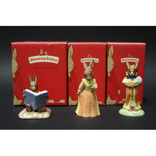 5151 - Royal Doulton Bunnykins William Reading with out Tears, Juliet and Ankhesenamun, approx 12cm H and s... 