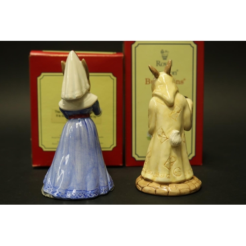 5159 - Royal Doulton Bunnykins Sundail and Sands of Time, approx 13cm and shorter (2)