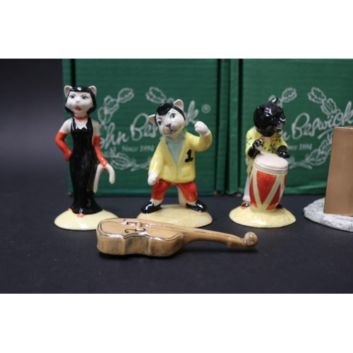 5189 - Beswick Cat Band, Purrfect Pitch, Walking Bass Calypso Kitten and Fat cat, approx 11cm H and shorter... 