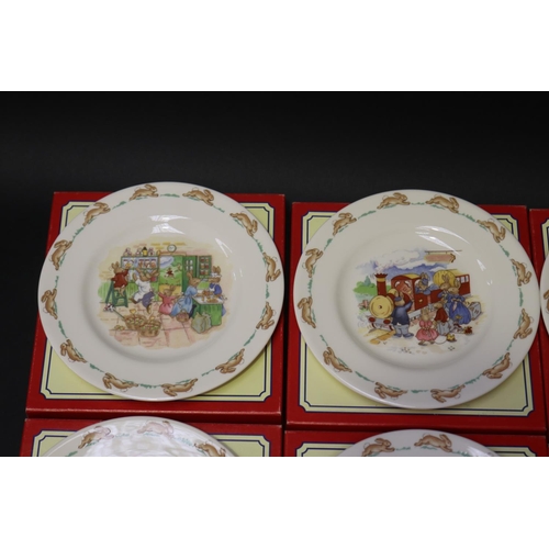 5215 - Royal Doulton Bunnykins eight plates, each approx 17cm Dia (8)