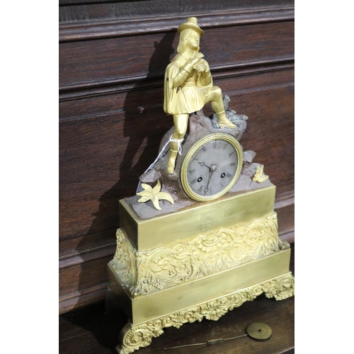 2101 - Antique early 19th century French ormolu figural mantle clock, silk suspension movement, has pendulu... 