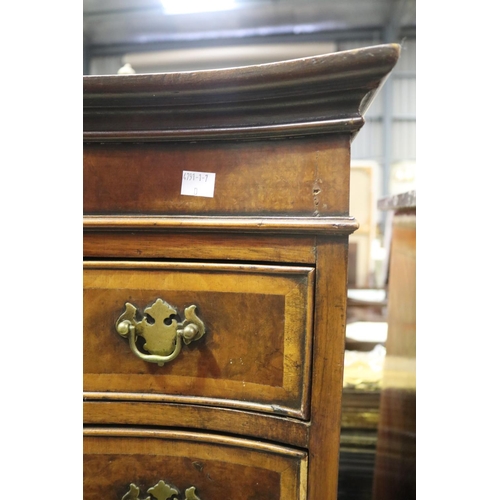 2231 - Good quality vintage Georgian style chest on chest, serpentine front, approx 152cm H x 63cm W x 42cm... 