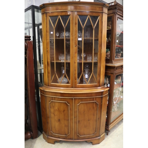 2163 - Georgian style two height corner cabinet, no key, approx 180cm H x 94cm W x 62cm D