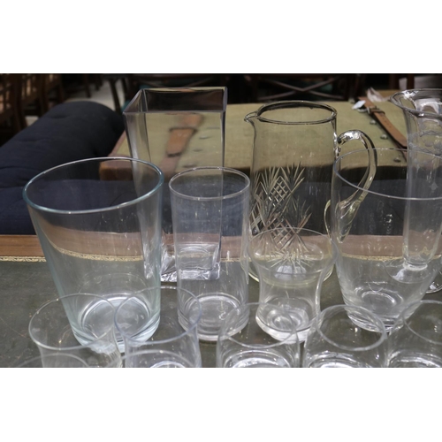 2262 - Assortment of glassware vintage and modern, approx 28cm H and smaller