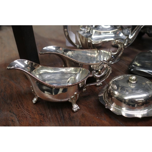 2268 - Assortment of silver plate to include teapot, gravy boats, etc, approx 15cm H and smaller