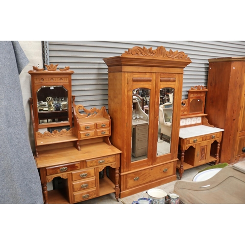 2277 - Huon pine bedroom suite to include wardrobe and two dressing tables, wardrobe approx 215cm H x 126cm... 