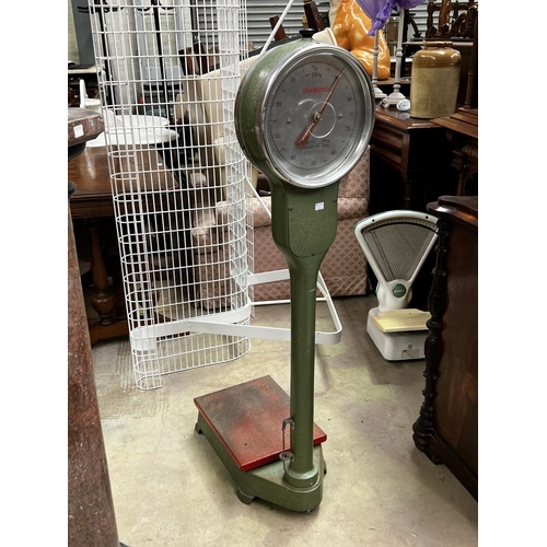 2447 - Vintage Diamond platform weighing scales 100kg, green and red enamel painted finish, approx 130cm H