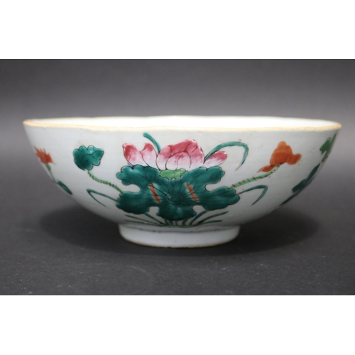 203 - Collection of six antique Chinese porcelain bowls, approx 20cm Dia and smaller (6)