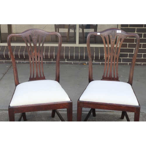 300 - Pair of late 18th century English mahogany pierced fan back dining chairs, drop in seats, all standi... 