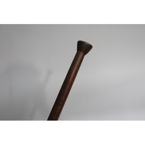 31 - Hardwood walking stick, approx 94cm L