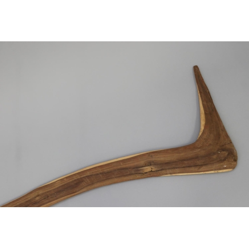 3022 - Bobby Tilmouth (1942-.) Australia (Aboriginal), hardwood killing hook boomerang, approx 76.5cm L