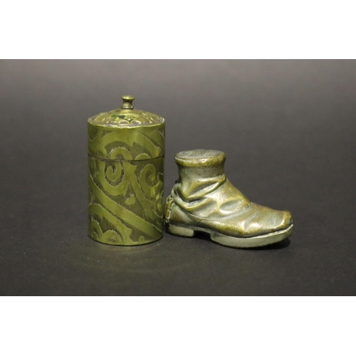 19 - Antique silver plated hobnail boot vesta, along with the Safety Brass vesta box, approx 6cm H and sh... 