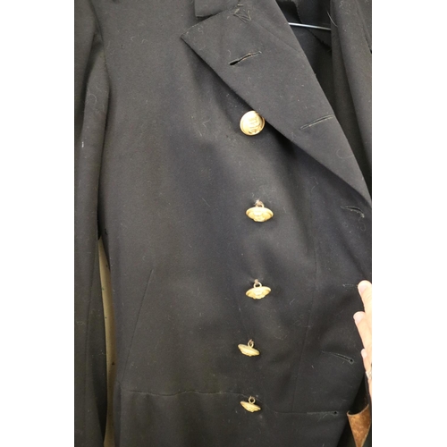 117 - Antique British Royal Navy officers frock coat, two lines of five gilt brass Navy buttons