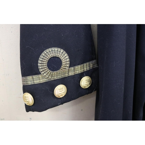 117 - Antique British Royal Navy officers frock coat, two lines of five gilt brass Navy buttons