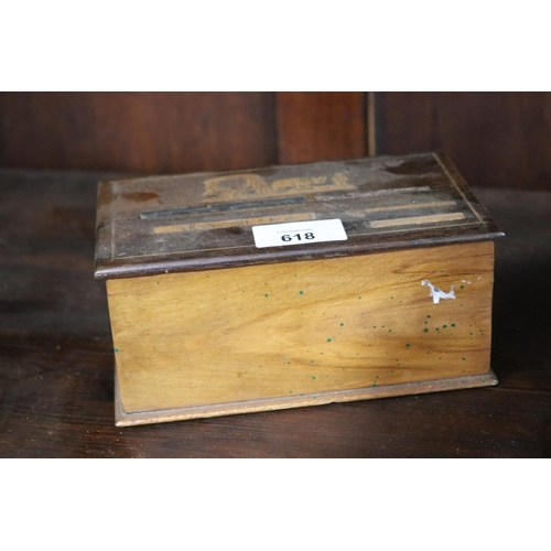 185 - Vintage Madeira tobacco box, approx 17cm W x 10cm D x 8cm H