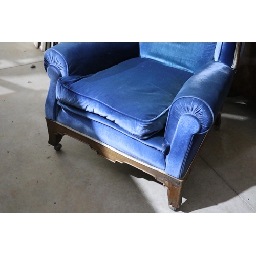 345 - English Chinese design wing lounge armchair