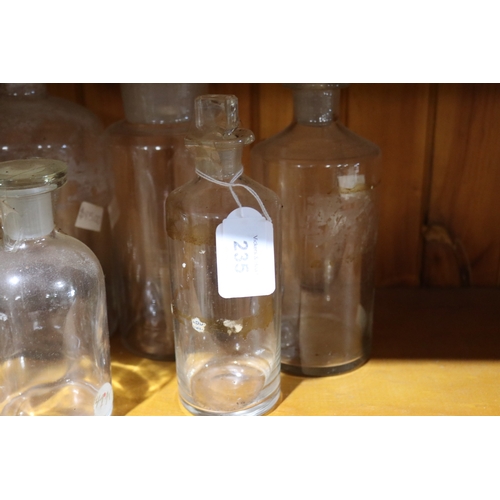 235 - Assortment of antique and vintage apocethary jars / bottles, approx 21cm H and shorter (9)