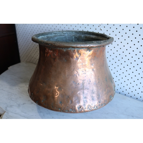 122 - Antique waisted shape copper pot, approx 25cm H x 34cm Dia