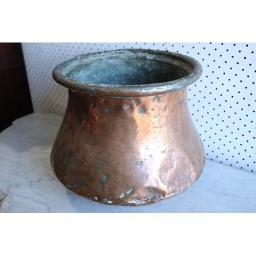 122 - Antique waisted shape copper pot, approx 25cm H x 34cm Dia